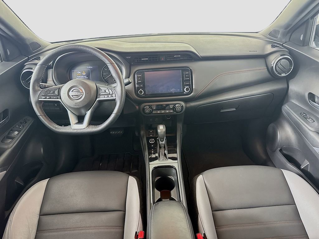 Used 2022 Nissan Kicks SR w/ Premium Package FWD image 36