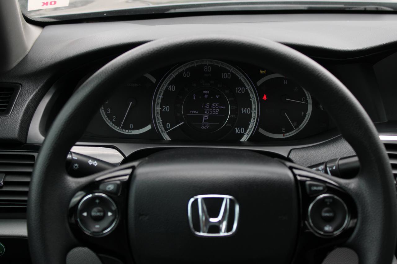 Used 2017 Honda Accord LX image 11