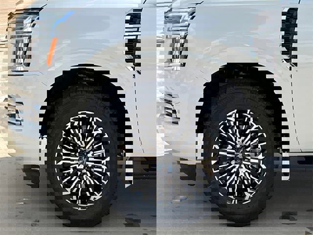 New 2026 Nissan Armada Platinum w/ Convenience Package image 5