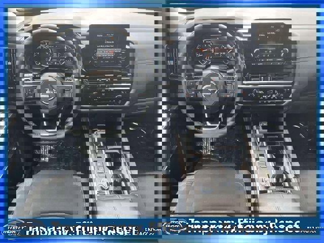 Certified 2024 Nissan Pathfinder SV w/ Black Appearance Package image 13