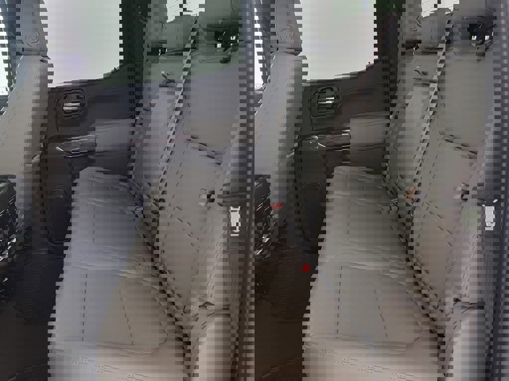 Used 2019 Chevrolet Silverado 1500 LTZ w/ LTZ Plus Package image 18