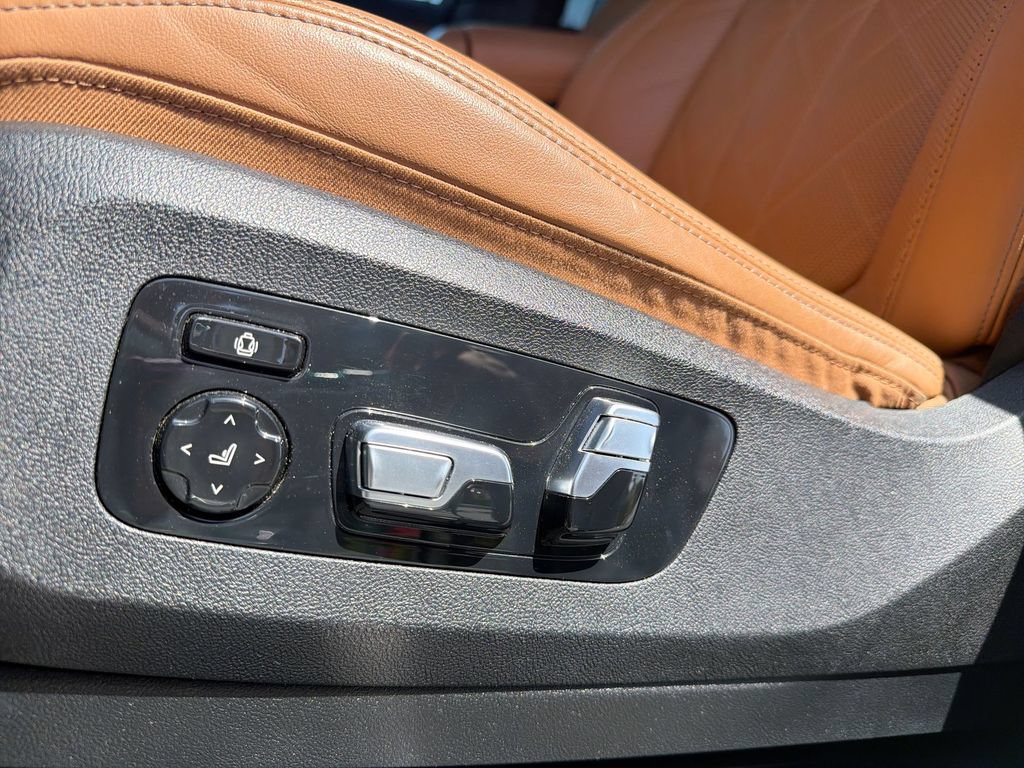 Used 2023 BMW X5 M50i w/ Executive Package AWD/4WD image 14