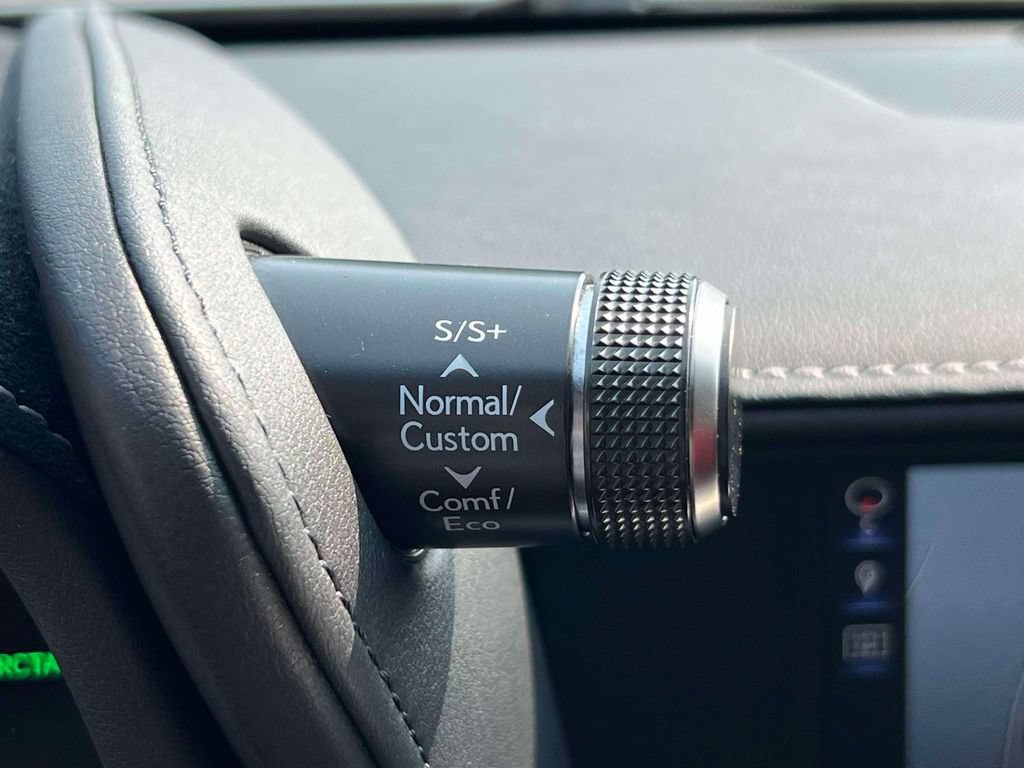 Used 2018 Lexus LC 500 Coupe w/ Sport Package RWD image 25