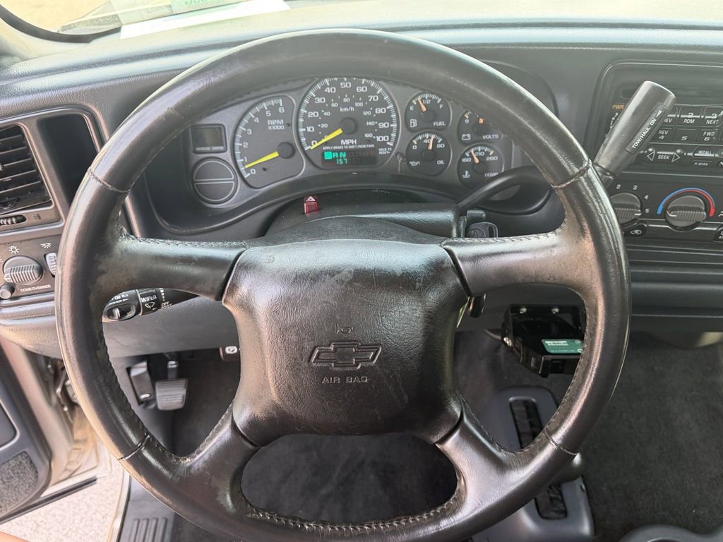 Used 2001 Chevrolet Silverado 1500 LS w/ Firm Ride Suspension Pkg AWD/4WD image 12