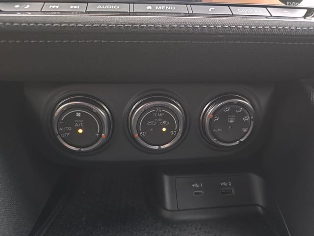 Used 2025 Nissan Z Sport w/ Floor Mat Package RWD image 24