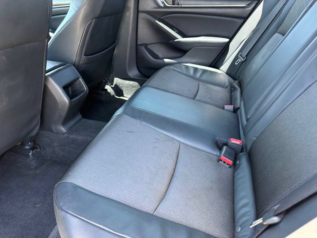 Used 2018 Honda Accord Sport image 20