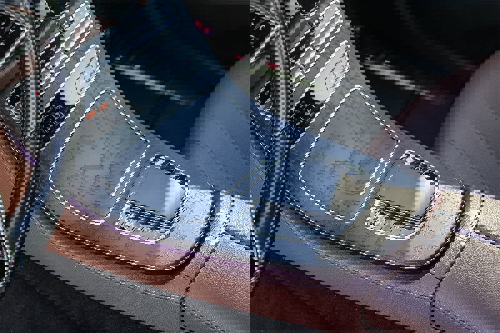 Used 2021 Mercedes-Benz E 350 Sedan w/ Premium Package image 3