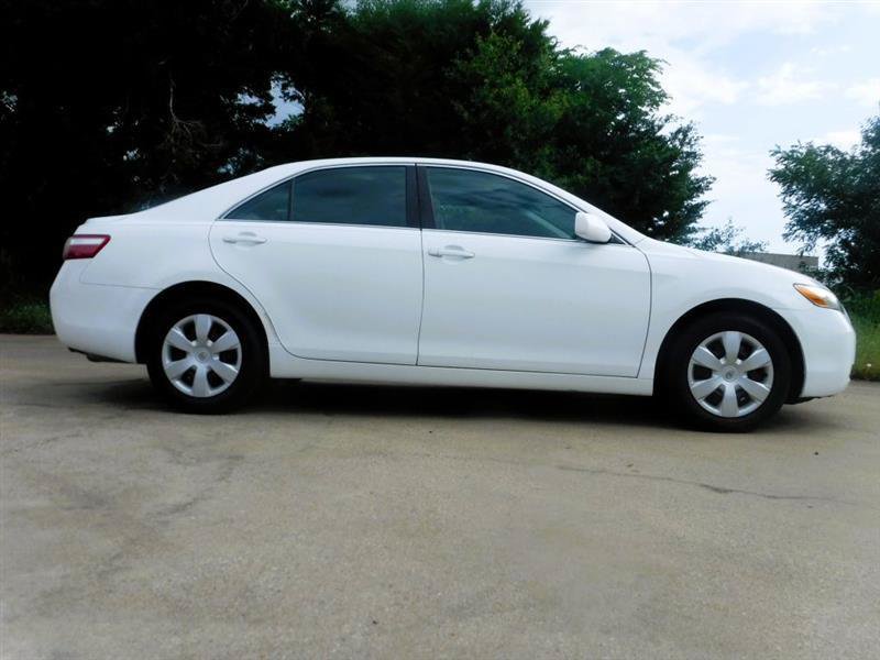 Used 2008 Toyota Camry LE FWD image 5