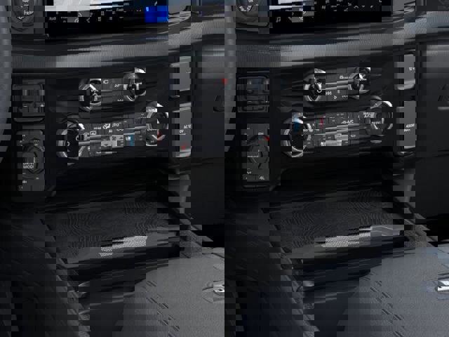 New 2026 Ford F250 Platinum w/ FX4 Off-Road Package image 15