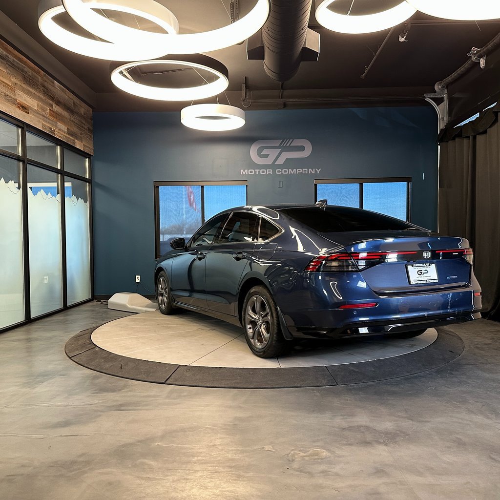 Used 2023 Honda Accord EX-L image 5