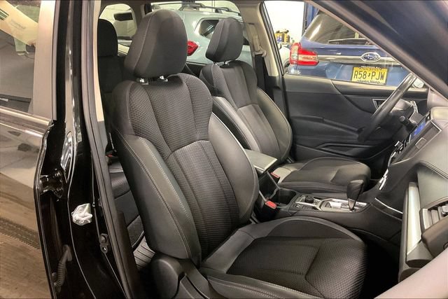 Used 2024 Subaru Forester Premium AWD/4WD image 7