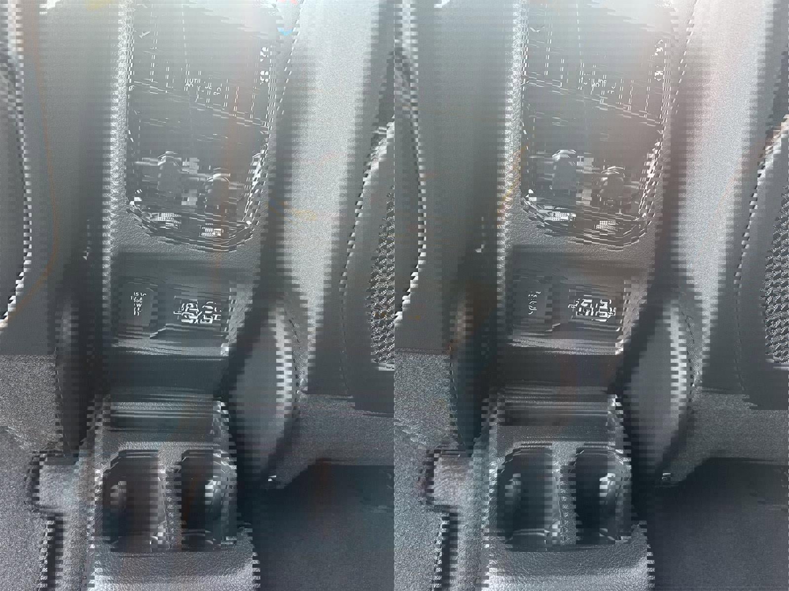 New 2025 Jeep Grand Cherokee L Altitude image 33