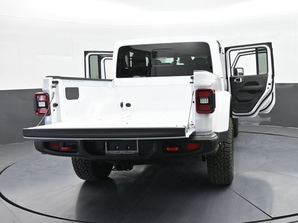 New 2026 Jeep Gladiator Rubicon w/ Steel Power Dome Hood Package AWD/4WD image 70
