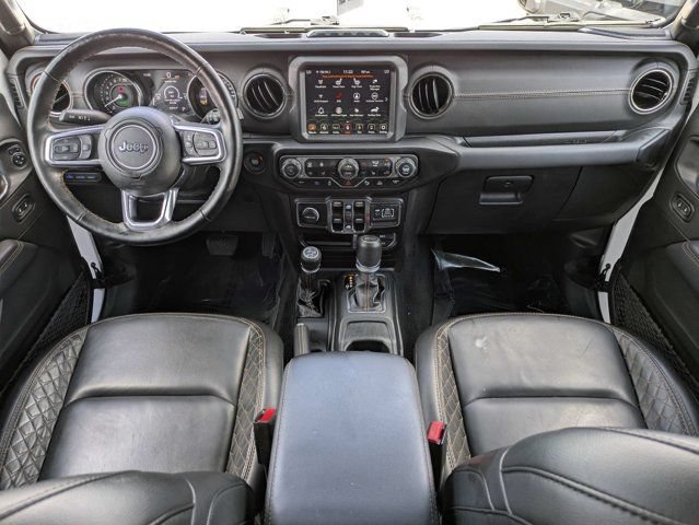 Used 2021 Jeep Wrangler Unlimited Sahara AWD/4WD image 15