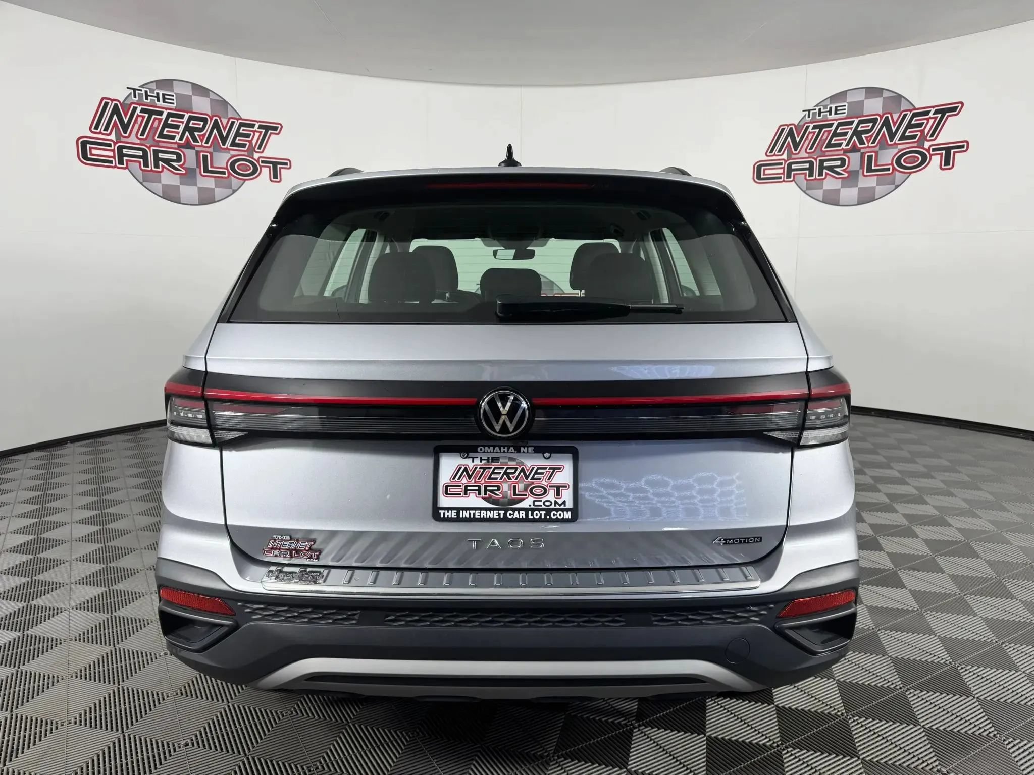 Used 2025 Volkswagen Taos S AWD/4WD image 6