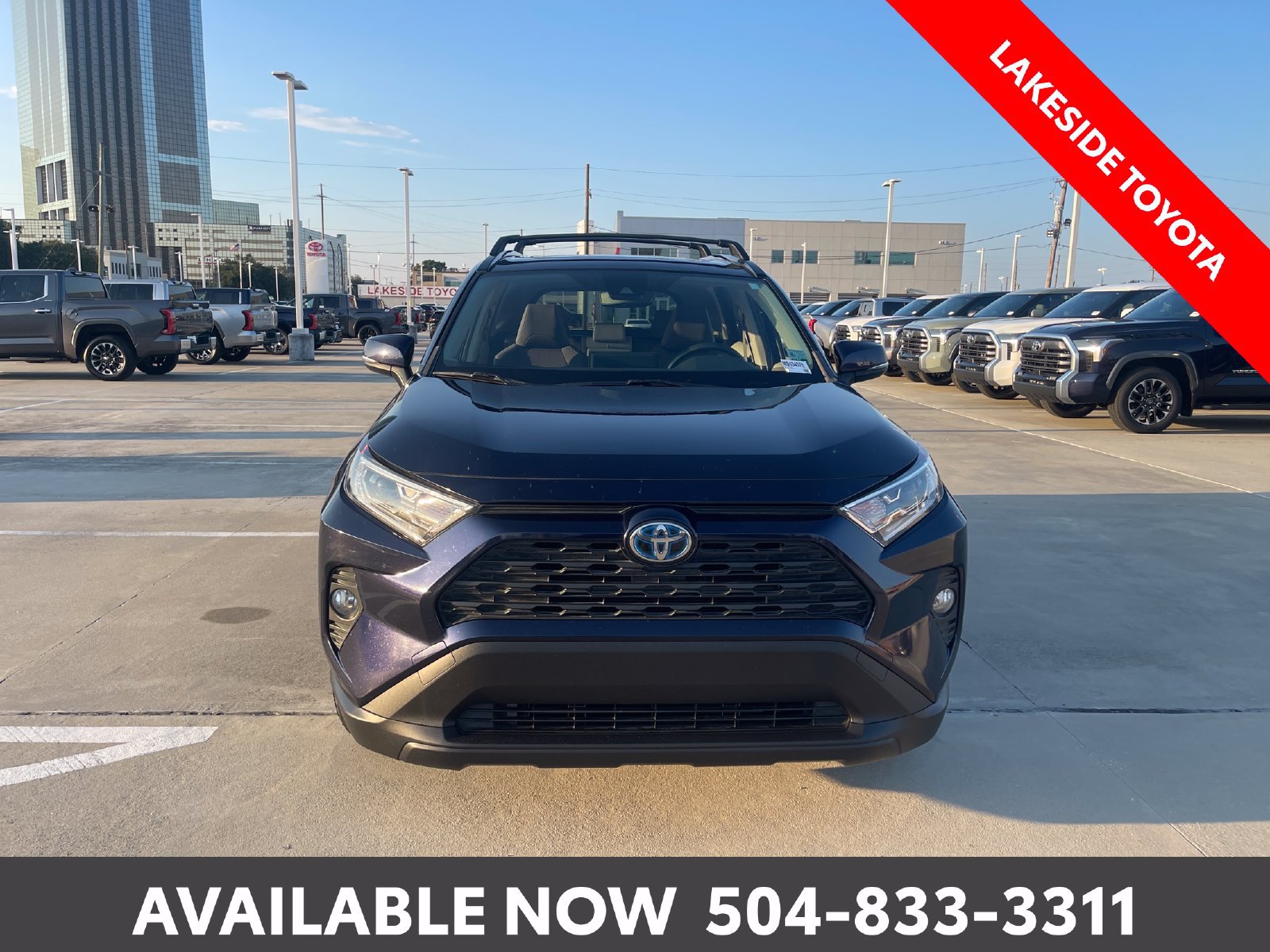 Used 2021 Toyota RAV4 XLE w/ Convenience Package AWD/4WD image 8