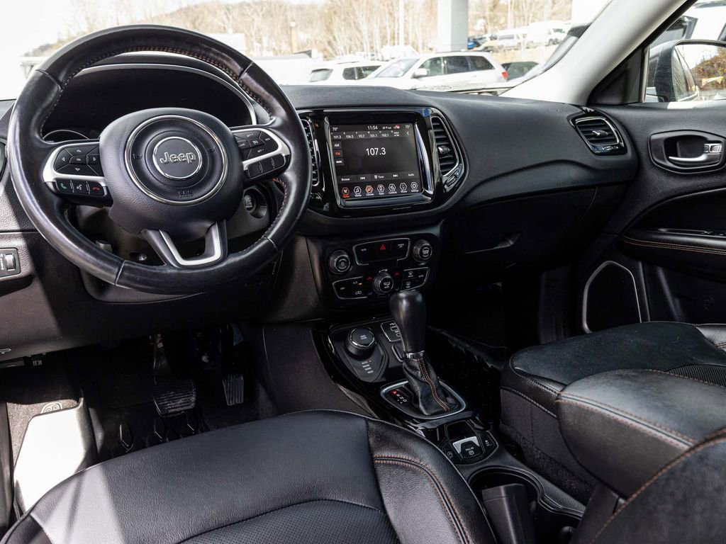 Used 2020 Jeep Compass Limited image 17