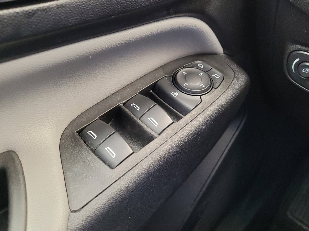 Used 2021 Chevrolet Equinox LS w/ LS Convenience Package image 27