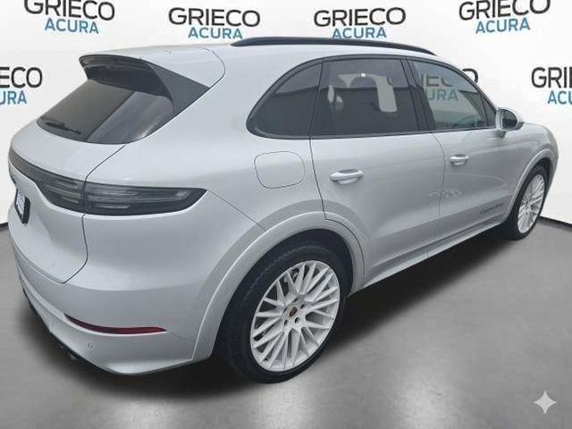 Used 2023 Porsche Cayenne Turbo AWD/4WD image 7