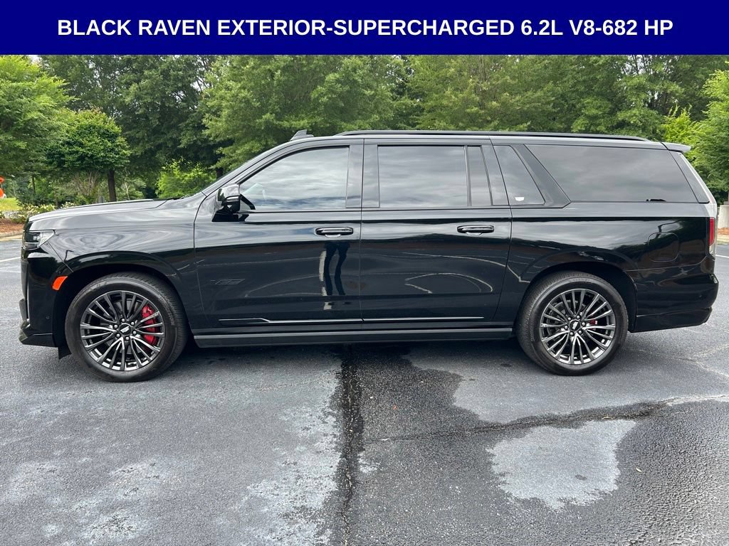 Used 2023 Cadillac Escalade ESV V AWD/4WD image 14
