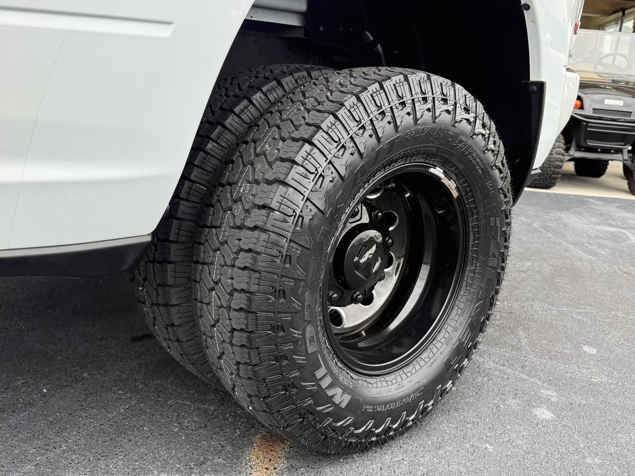 Used 2024 RAM 3500 Big Horn w/ Night Edition AWD/4WD image 8