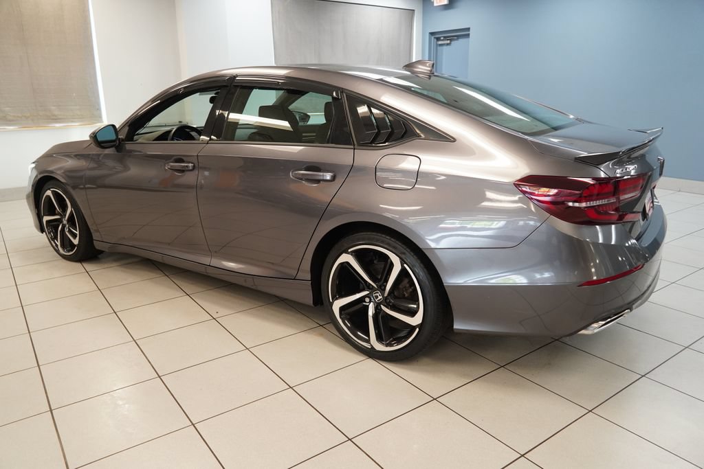 Used 2018 Honda Accord Sport image 7