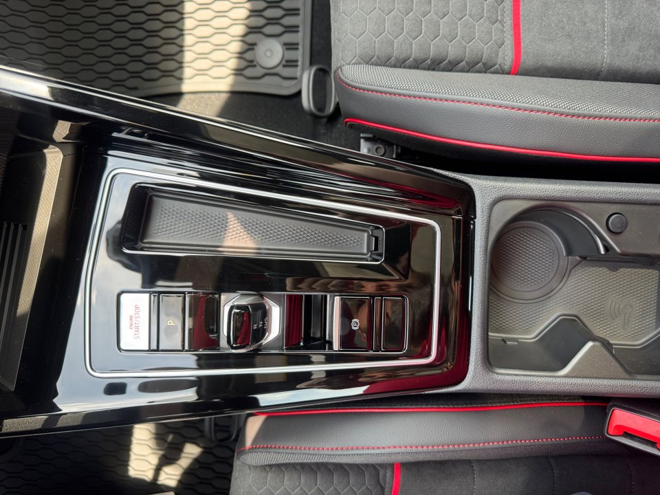 New 2025 Volkswagen GTI SE image 20