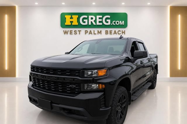 Used 2021 Chevrolet Silverado 1500 Custom w/ LPO, Blackout Package AWD/4WD image 4