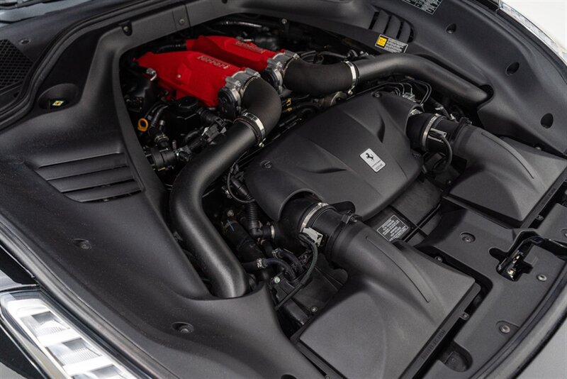 Used 2017 Ferrari California T RWD image 77