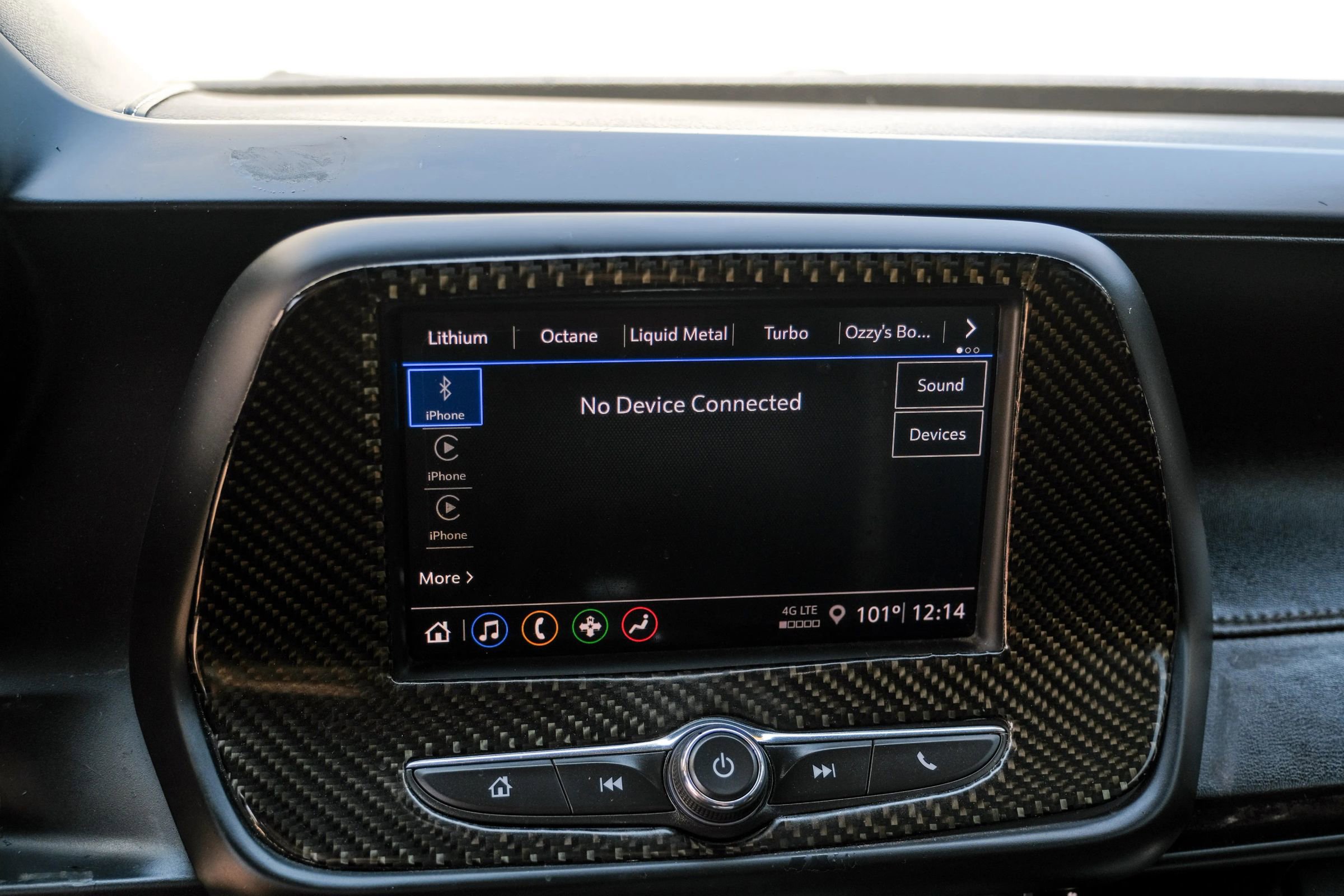 Used 2021 Chevrolet Camaro LT image 25