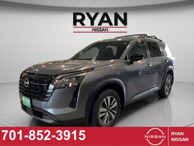 New 2026 Nissan Pathfinder SL image 1