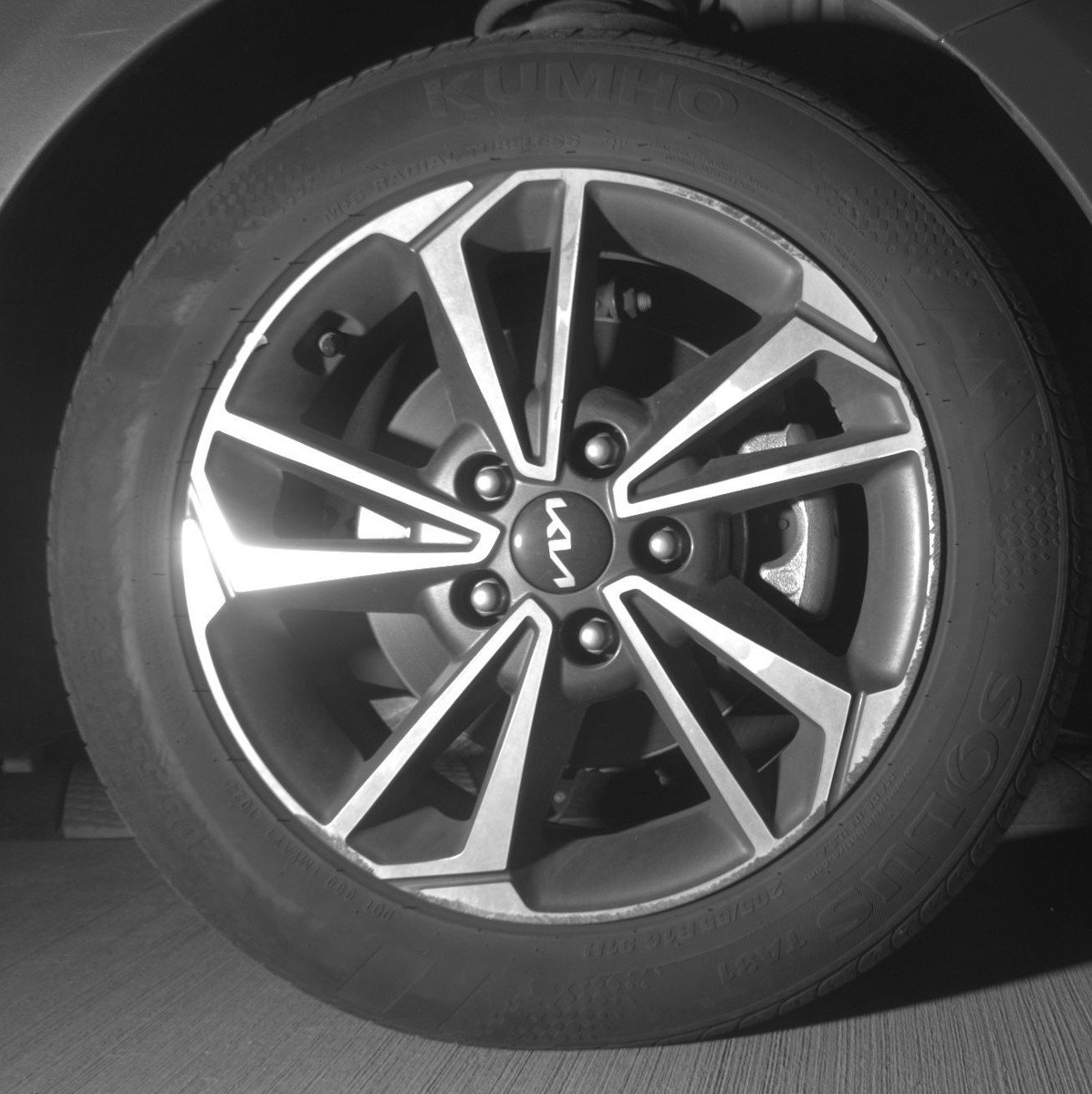 Used 2024 Kia Forte LXS FWD image 13
