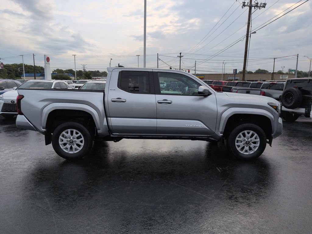 Used 2024 Toyota Tacoma SR5 RWD image 6