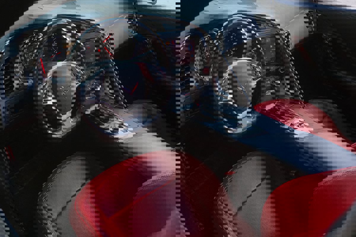 Used 2019 Chevrolet Corvette Grand Sport w/ Carbon Flash Badge Package image 44