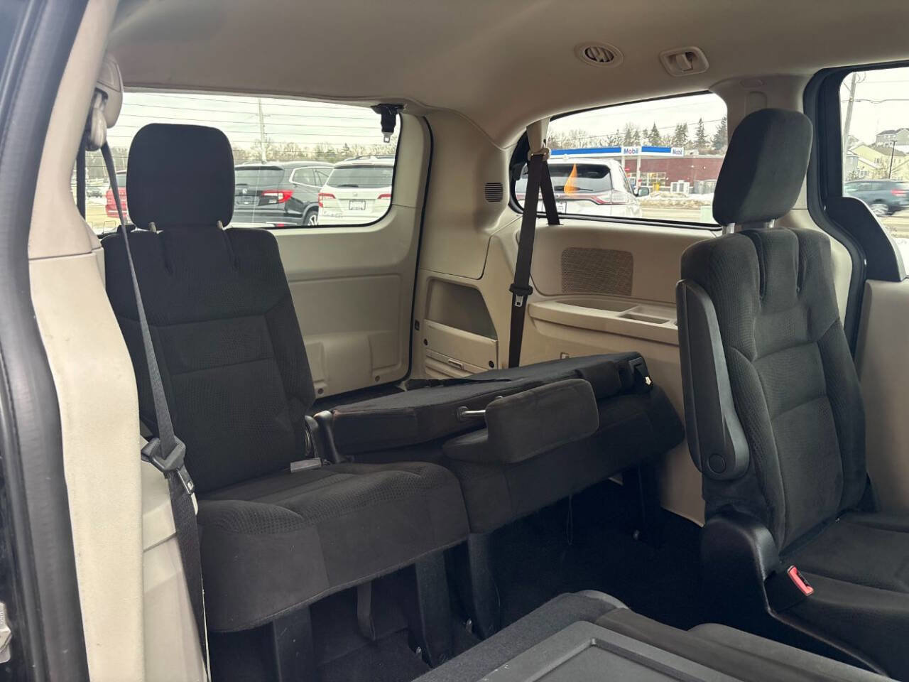 Used 2016 Dodge Grand Caravan SE w/ Quick Order Package 29E SE image 26