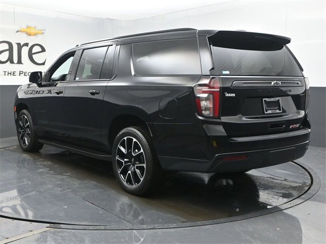 Used 2024 Chevrolet Suburban RST w/ Luxury Package image 39