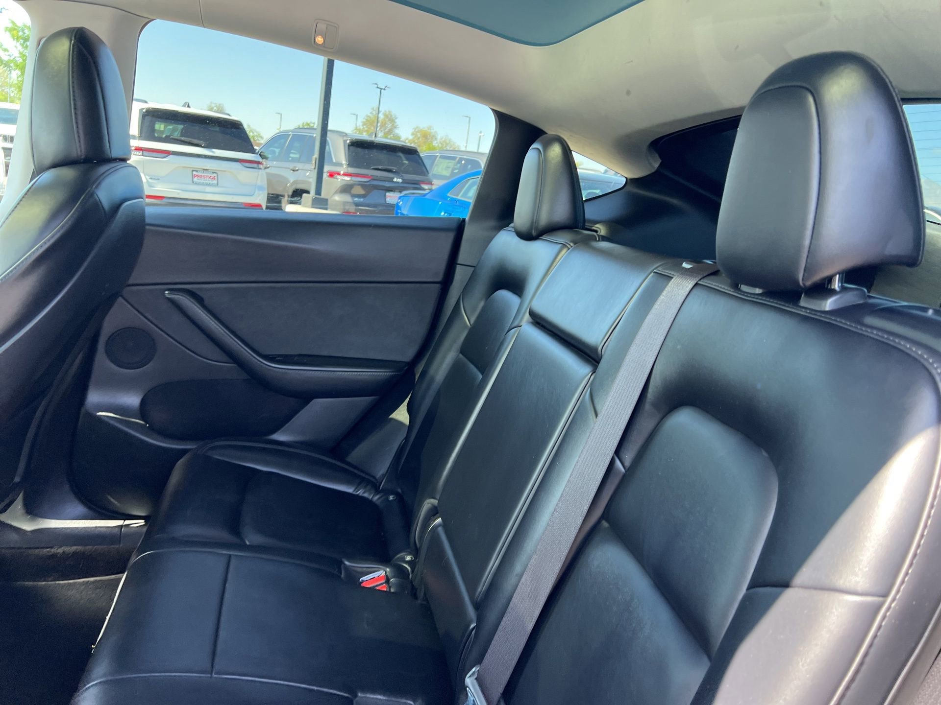 Used 2020 Tesla Model Y Long Range AWD/4WD image 25