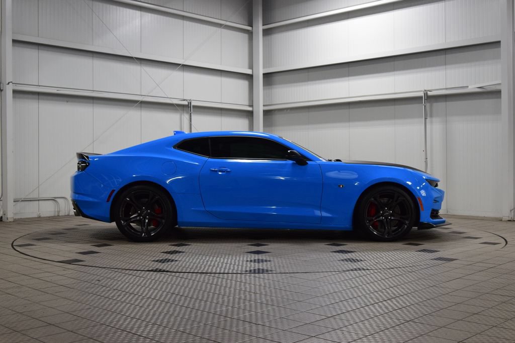 Used 2023 Chevrolet Camaro SS RWD image 9