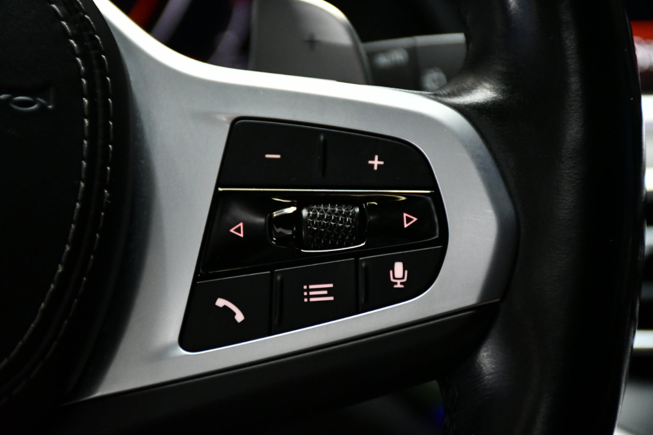 Used 2022 BMW X7 M50i w/ Executive Package image 26