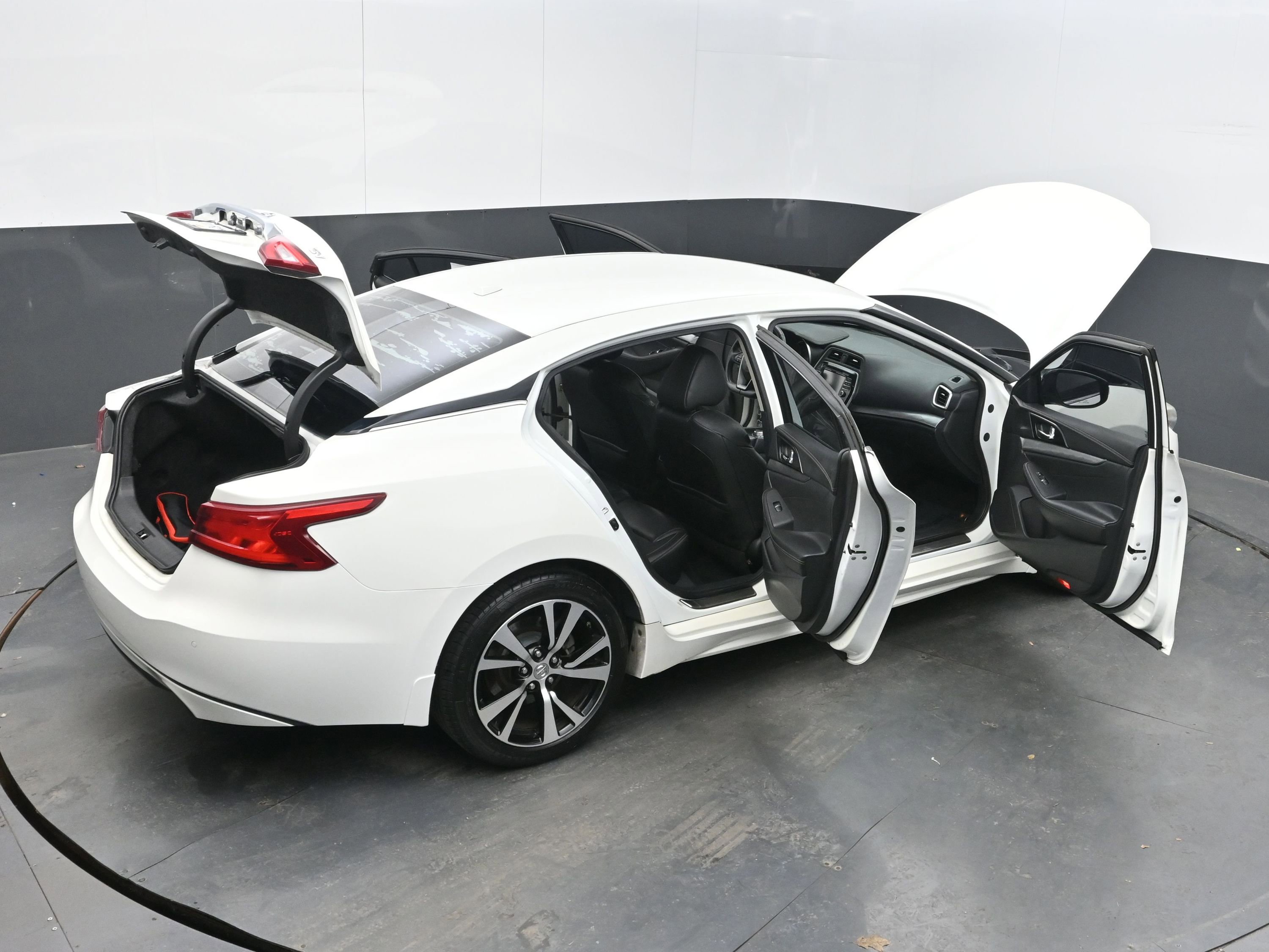 Used 2018 Nissan Maxima 3.5 SV image 40