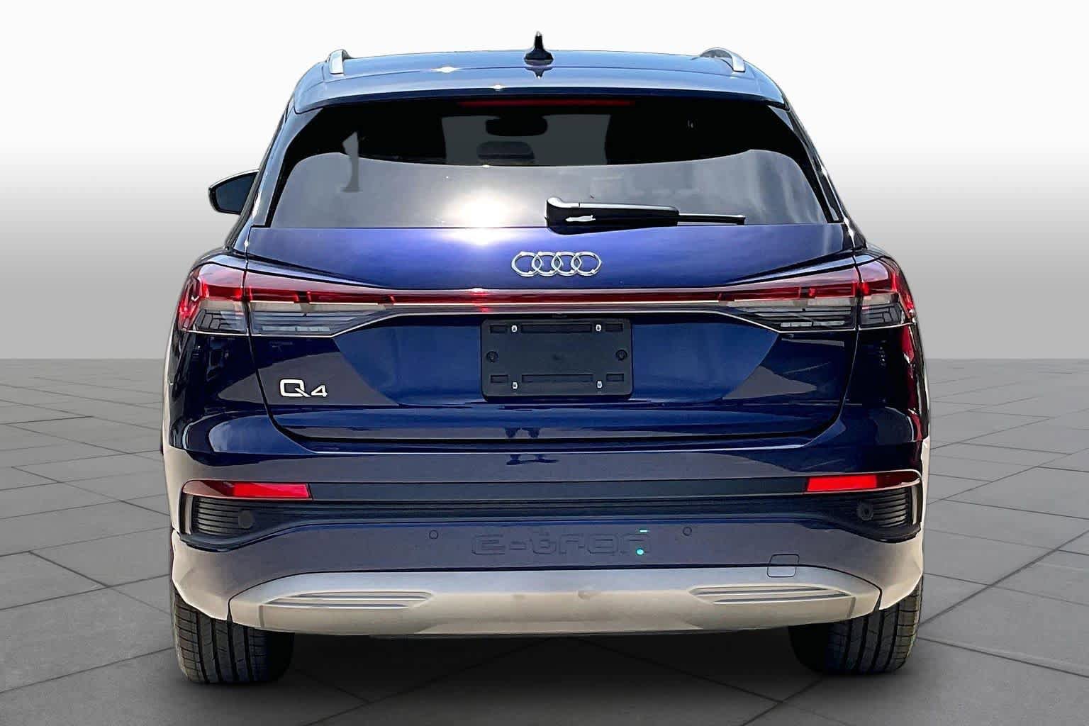 Used 2023 Audi Q4 e-tron Premium Plus w/ Premium Plus RWD image 4
