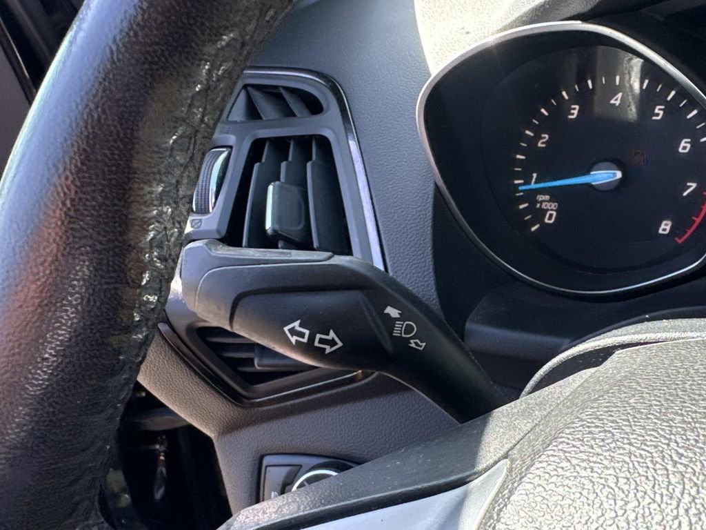 Used 2014 Ford Escape Titanium image 28