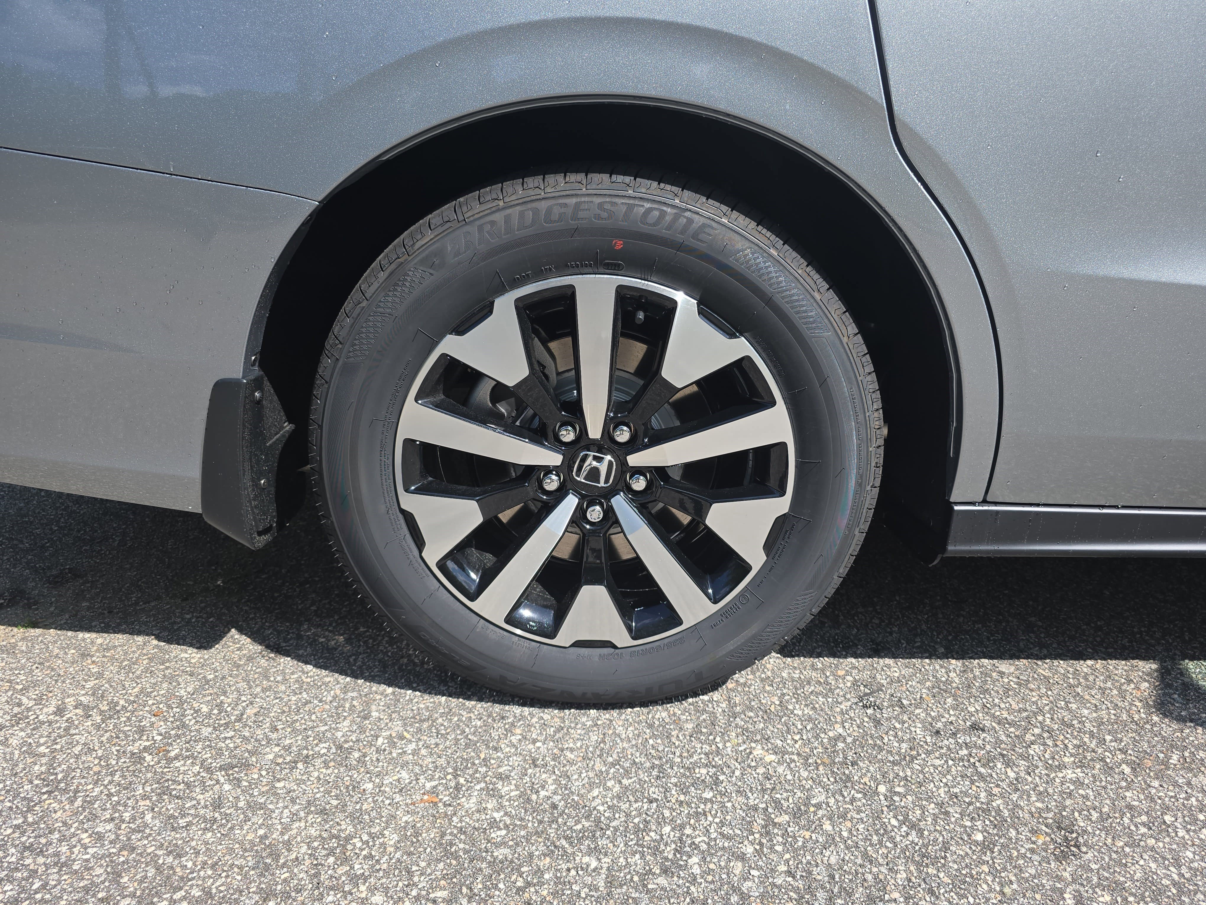 New 2026 Honda Odyssey EX-L image 35