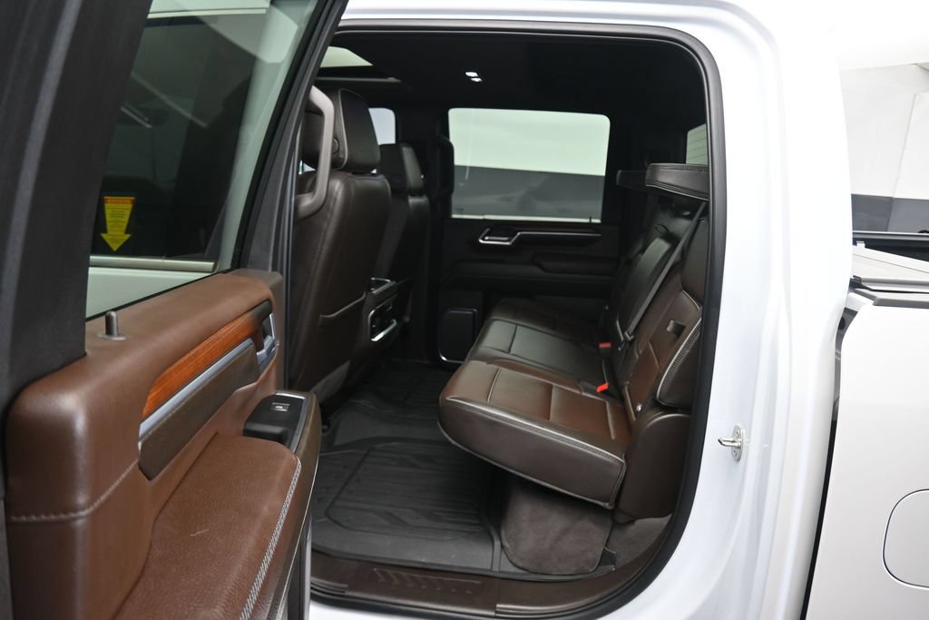 Used 2024 GMC Sierra 2500 Denali w/ Denali Reserve Package AWD/4WD image 39