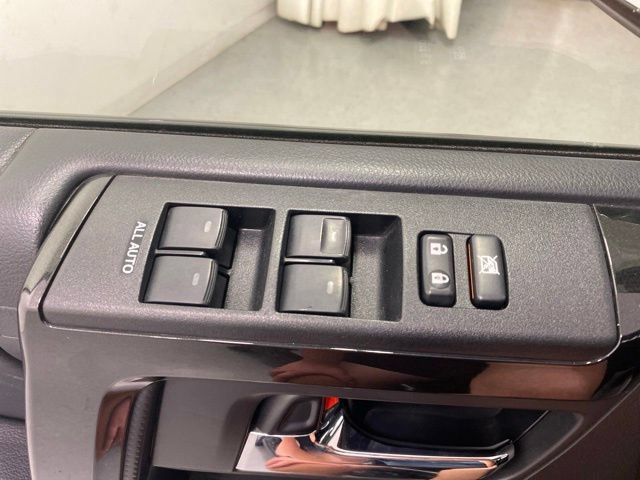 Certified 2022 Toyota 4Runner TRD Off-Road AWD/4WD image 25