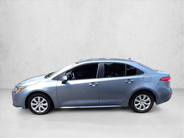 Used 2021 Toyota Corolla LE FWD image 2