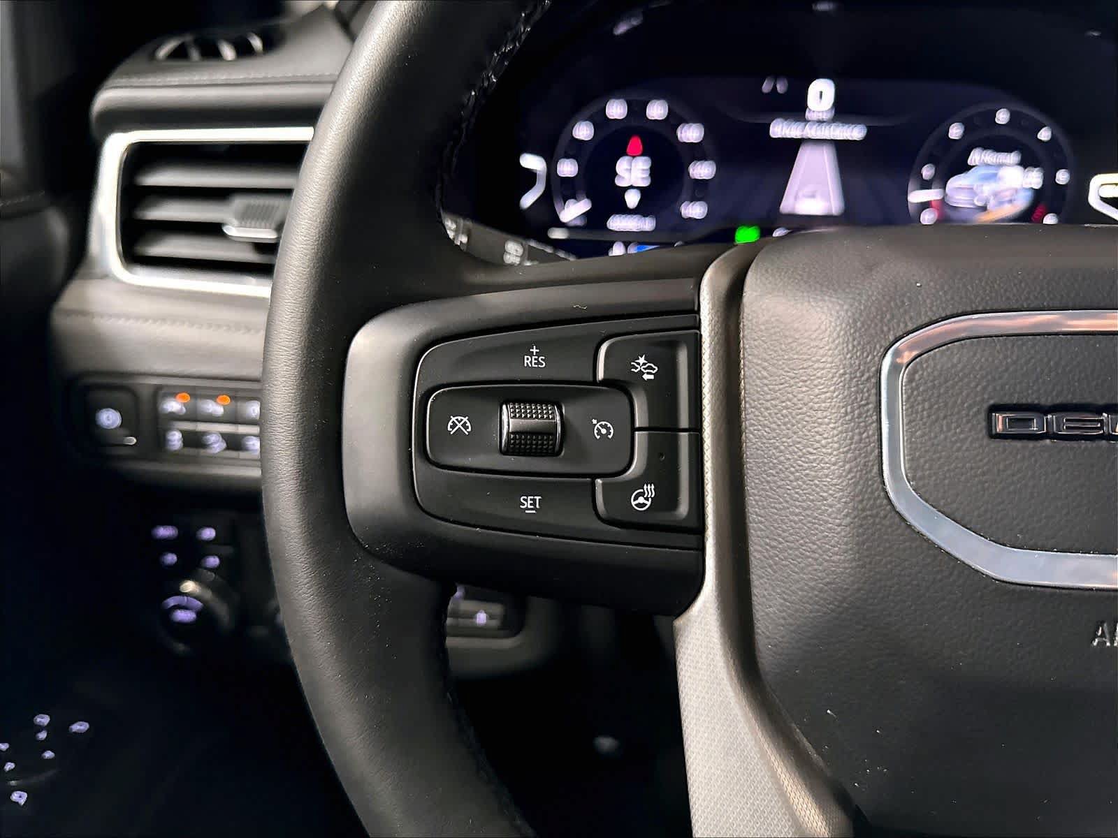 Used 2024 GMC Yukon Denali w/ Max Trailering Package AWD/4WD image 19