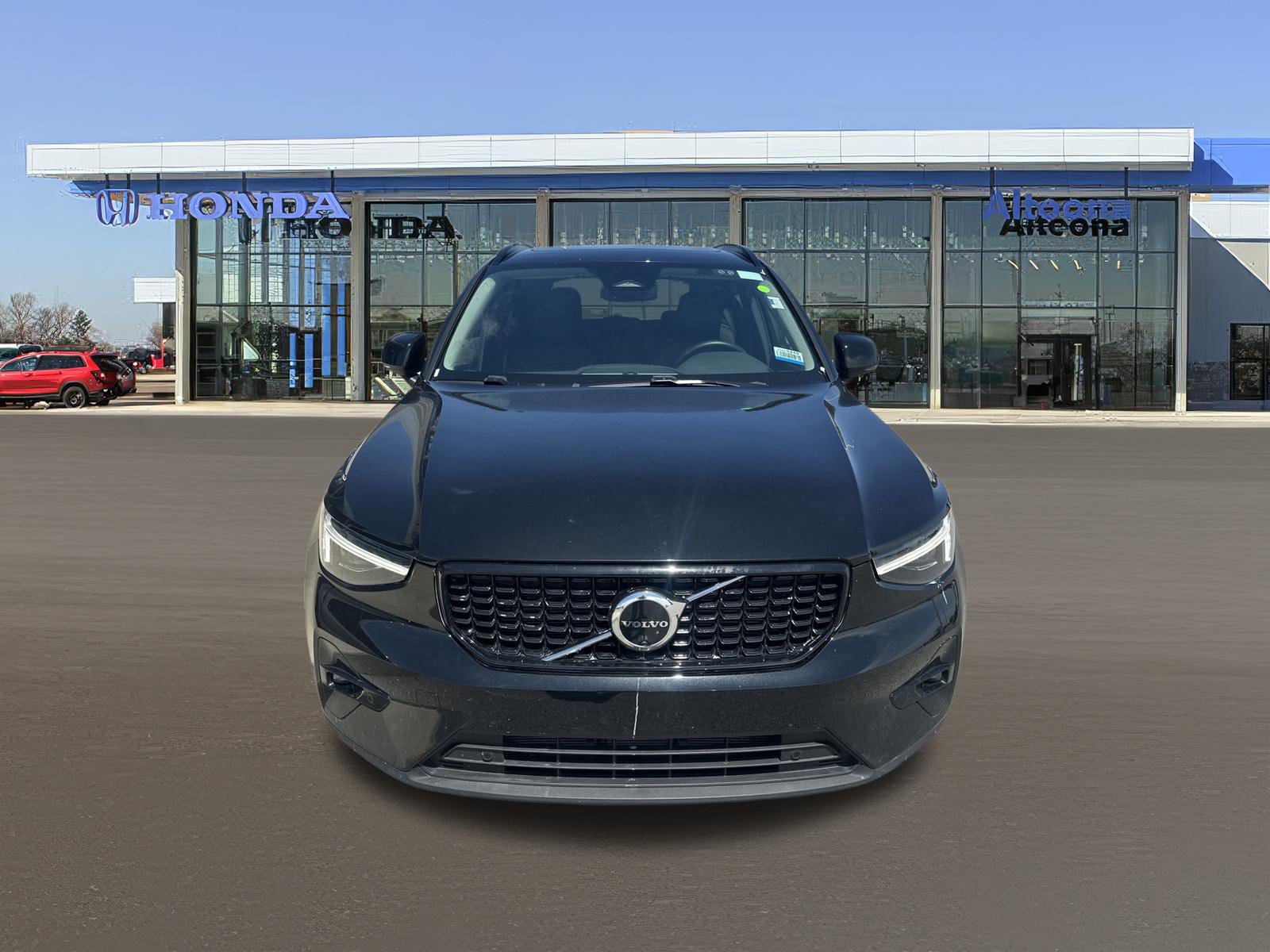 Used 2026 Volvo XC40 B5 Plus AWD/4WD image 7
