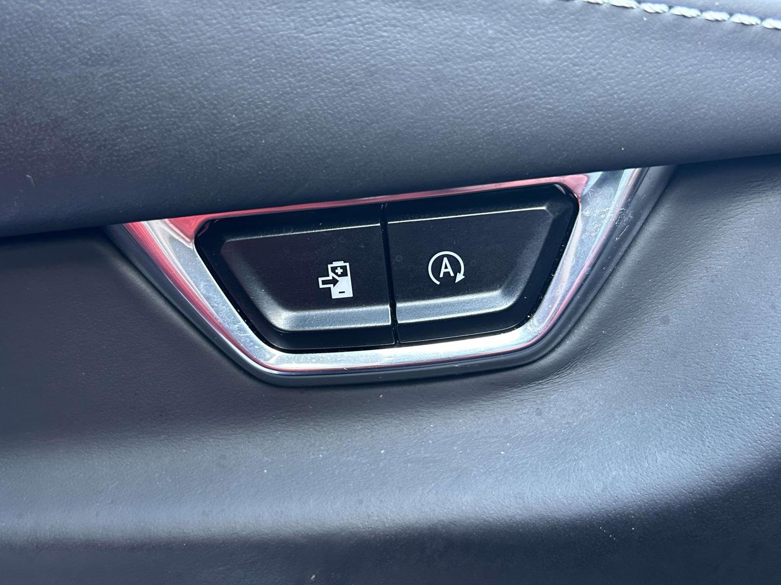 Used 2024 Chevrolet Corvette E-Ray w/ Stealth Interior Trim Package image 18