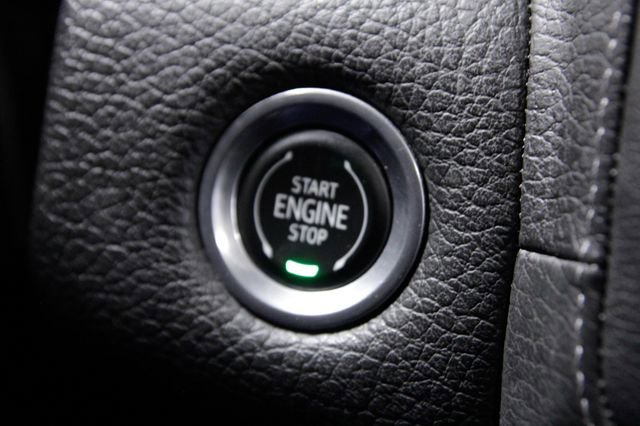 Used 2023 GMC Yukon Denali image 35